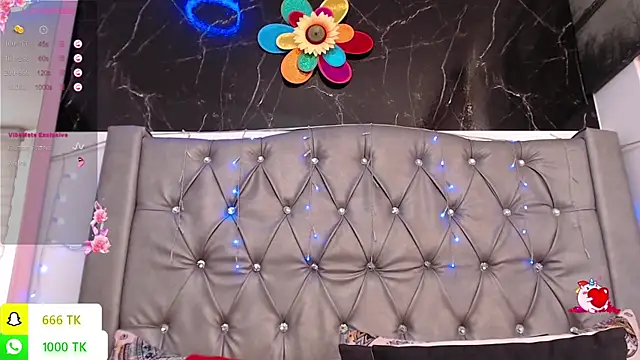 LAILAGUMMY online show from May 15, 2026, 3:21 pm