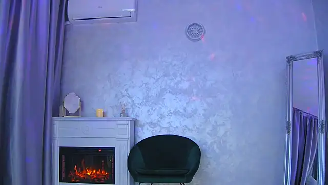 Snapshot of Michelle90u chatting on October 2, 2025, 5:27 pm Michelle90u online show from October 2, 2025, 5:27 pm