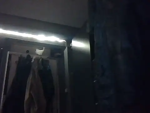 Slutviki69 online show from October 27, 2025, 10:44 pm