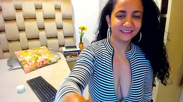 Snapshot of alaskmiller1 chatting on July 14, 2026, 12:10 am alaskmiller1 online show from July 14, 2026, 12:10 am
