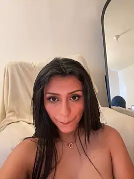 Snapshot of sweetAli_ chatting on March 14, 2025, 12:18 pm sweetAli online show from March 14, 2025, 12:18 pm