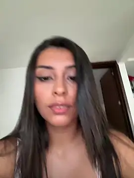 sweetAli  online show from May 15, 2026, 10:30 pm