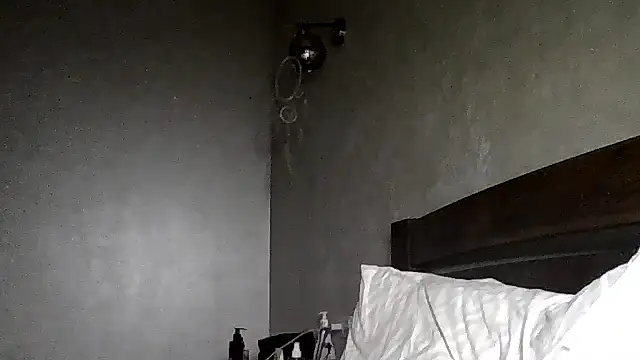 JulianaGold1 online show from January 31, 2026, 7:12 pm