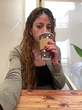 alana15 online show from March 9, 2026, 9:29 pm