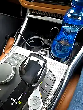 elenaUK online show from January 4, 2025, 11:33 am