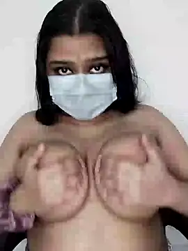 Snapshot of Sneha_angelic chatting on January 3, 2025, 7:07 pm Sneha angelic online show from January 3, 2025, 7:07 pm