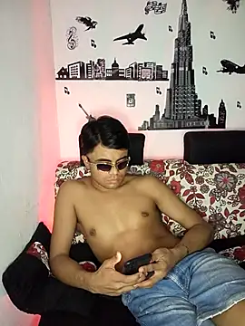 pinedasex777 online show from March 13, 2025, 12:48 am