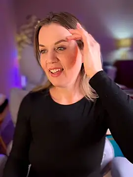 MaiseKnox online show from January 9, 2026, 11:22 pm