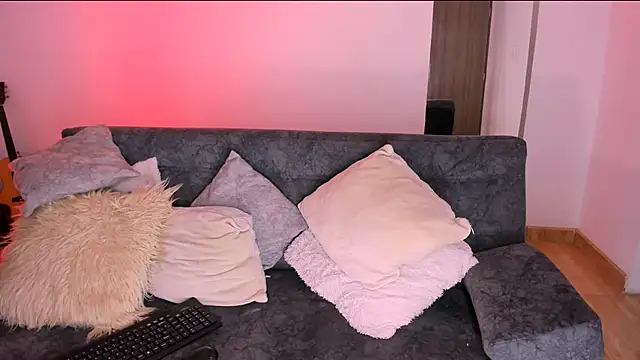 Snapshot of angiebutt chatting on November 30, 2025, 3:18 am angiebutt online show from November 30, 2025, 3:18 am