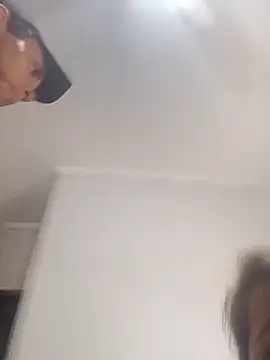 Snapshot of vivifernades chatting on October 4, 2025, 12:07 pm vivifernades online show from October 4, 2025, 12:07 pm