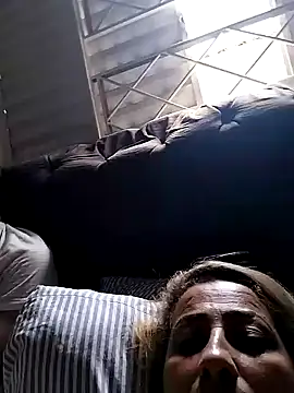 Snapshot of vivifernades chatting on January 11, 2025, 6:12 pm vivifernades online show from January 11, 2025, 6:12 pm