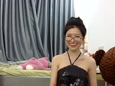 Snapshot of Cute_Ruby01 chatting on January 28, 2025, 2:53 pm Cute Ruby01 online show from January 28, 2025, 2:53 pm