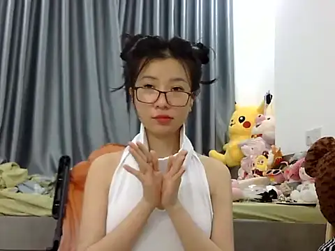 Snapshot of Cute_Ruby01 chatting on March 18, 2025, 12:50 pm Cute Ruby01 online show from March 18, 2025, 12:50 pm