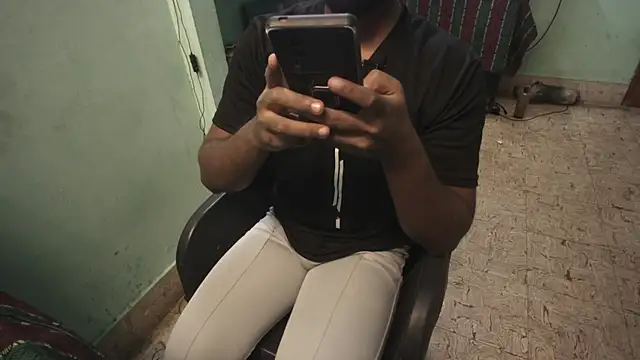 Snapshot of Tamil_KD chatting on November 4, 2025, 1:59 pm Tamil KD online show from November 4, 2025, 1:59 pm