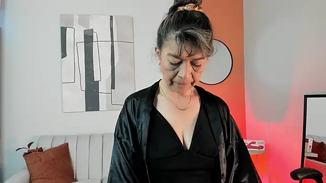 GraceElizabeth  online show from January 6, 2026, 8:02 pm