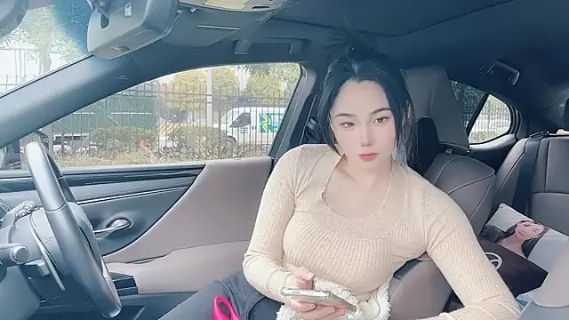 Snapshot of orla2021 chatting on December 25, 2024, 12:59 am orla2021 online show from December 25, 2024, 12:59 am