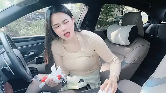 Snapshot of orla2021 chatting on January 6, 2025, 6:47 am orla2021 online show from January 6, 2025, 6:47 am