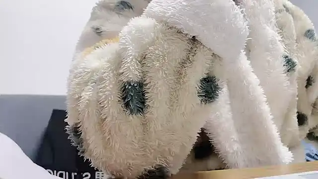 Snapshot of orla2021 chatting on January 3, 2025, 12:51 pm orla2021 online show from January 3, 2025, 12:51 pm