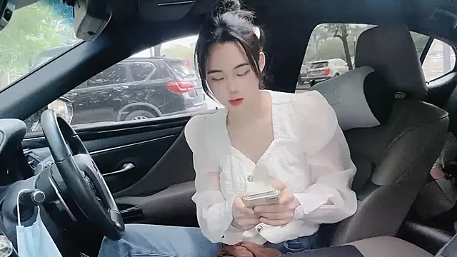 Snapshot of orla2021 chatting on March 1, 2025, 11:47 pm orla2021 online show from March 1, 2025, 11:47 pm