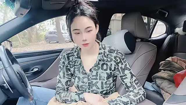 Snapshot of orla2021 chatting on February 28, 2025, 1:37 am orla2021 online show from February 28, 2025, 1:37 am