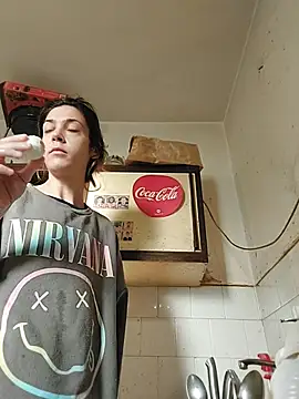 JoLeNe27 online show from November 16, 2025, 6:29 am