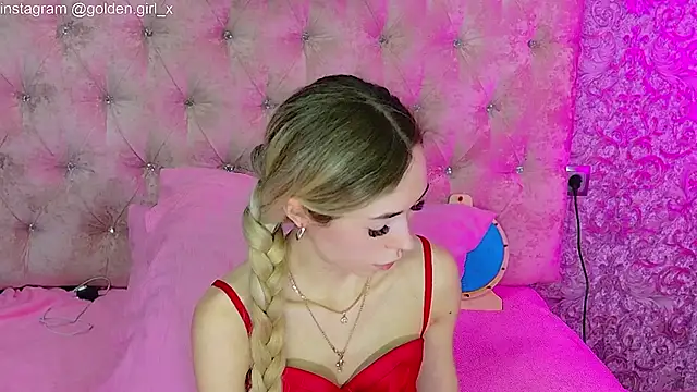 Akilla Queen online show from December 22, 2025, 2:01 am