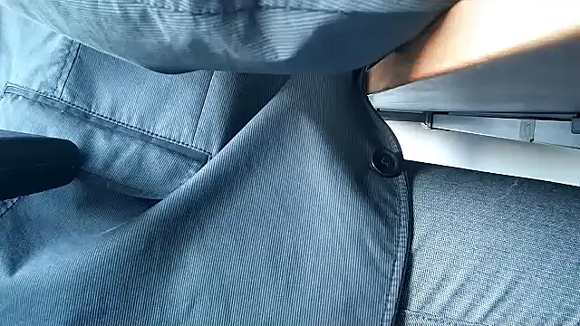 Snapshot of 69bezfleku chatting on February 26, 2026, 8:03 am 69bezfleku online show from February 26, 2026, 8:03 am