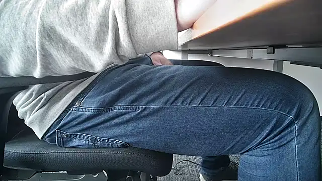 Snapshot of 69bezfleku chatting on January 7, 2026, 9:14 am 69bezfleku online show from January 7, 2026, 9:14 am