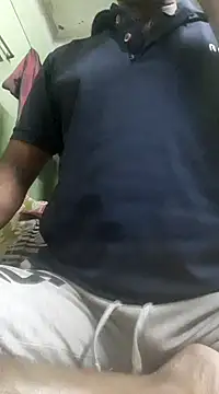 xxxsexy27 online show from February 17, 2025, 9:00 pm