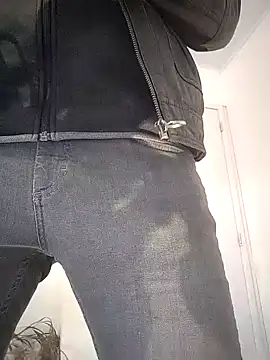 Snapshot of papiculo86 chatting on December 29, 2024, 8:55 am papiculo86 online show from December 29, 2024, 8:55 am