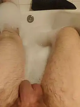 Snapshot of papiculo86 chatting on January 7, 2025, 12:03 am papiculo86 online show from January 7, 2025, 12:03 am