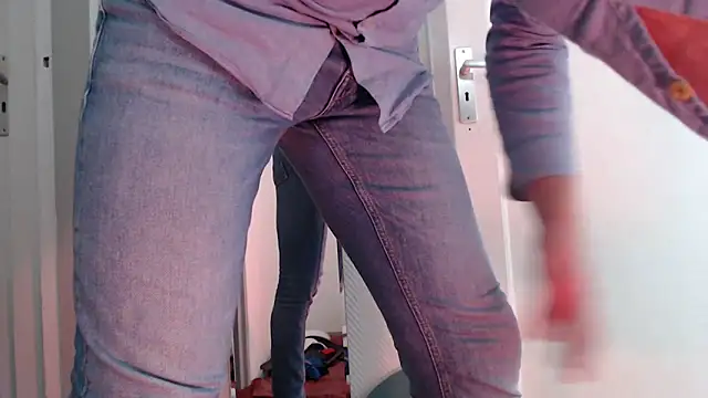 Snapshot of papiculo86 chatting on March 17, 2025, 1:50 pm papiculo86 online show from March 17, 2025, 1:50 pm