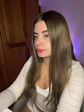 Snapshot of Miss_valeriaa chatting on November 19, 2025, 10:21 pm Miss valeriaa online show from November 19, 2025, 10:21 pm