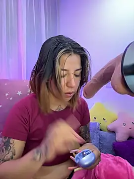 Snapshot of _antonella_dreamss chatting on September 30, 2025, 8:31 am antonella dreamss online show from September 30, 2025, 8:31 am