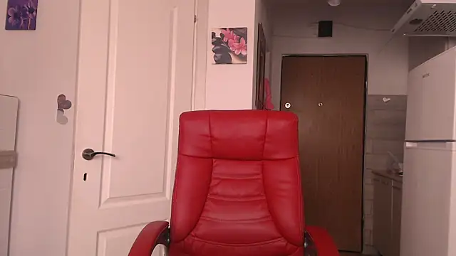 simyhvn online show from March 16, 2026, 9:24 am