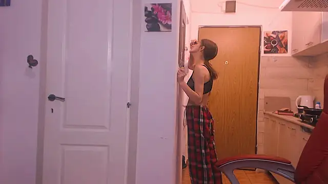 Snapshot of simyhvn chatting on October 28, 2025, 5:39 am simyhvn online show from October 28, 2025, 5:39 am