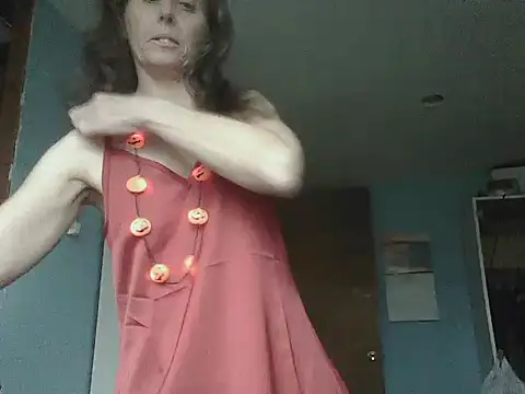 Snapshot of SexyRach75 chatting on October 31, 2025, 10:38 pm SexyRach75 online show from October 31, 2025, 10:38 pm