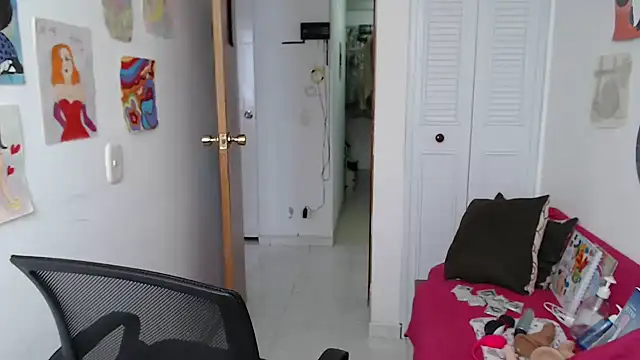 Snapshot of soynanabela28 chatting on November 6, 2025, 5:17 pm soynanabela28 online show from November 6, 2025, 5:17 pm