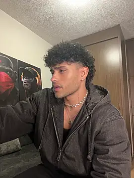 Alessandro Vanni online show from November 19, 2025, 2:11 am