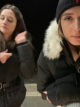 joanaelaa online show from February 11, 2025, 8:10 pm