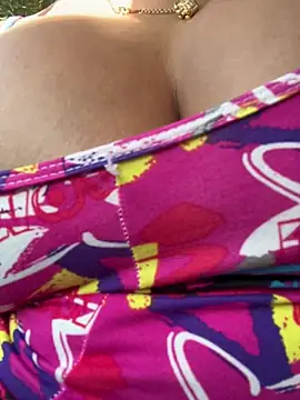 Snapshot of maymercy chatting on November 3, 2025, 1:04 pm maymercy online show from November 3, 2025, 1:04 pm