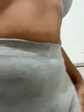 Snapshot of maymercy chatting on October 28, 2025, 12:04 pm maymercy online show from October 28, 2025, 12:04 pm