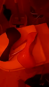 Misspadrona88 online show from March 7, 2026, 4:34 pm