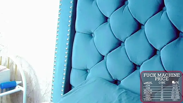 Imannejulienne online show from November 22, 2025, 2:21 am