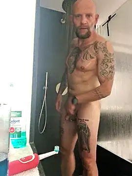 Prinzalbert7xh online show from April 18, 2026, 6:54 pm