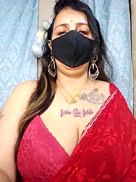 cute-tanvi online show from February 19, 2026, 12:51 am