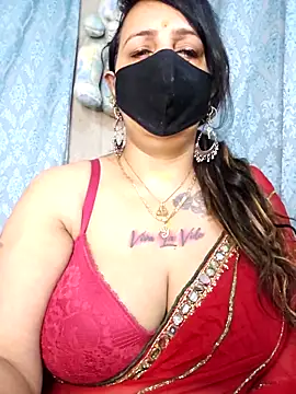 cute-tanvi online show from February 12, 2026, 12:54 am