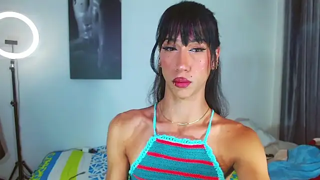 Kenisha Sweet online show from December 23, 2025, 12:33 am