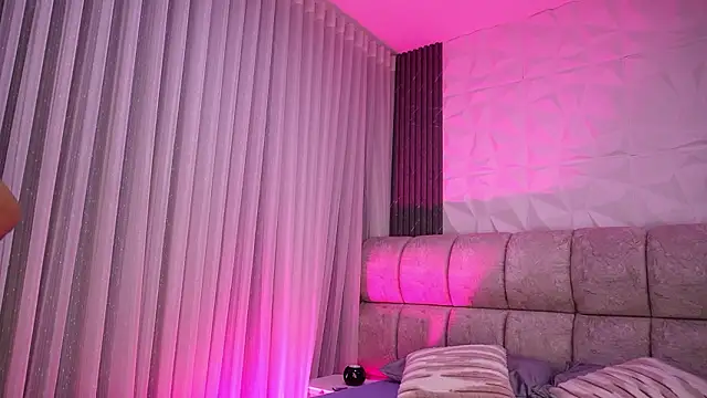 rousse coup online show from March 25, 2026, 7:13 pm