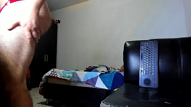 ares sexxx online show from November 7, 2025, 5:06 pm